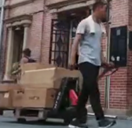 電動搬運車改變了千千萬萬搬運工的工作模式