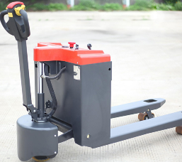 電動叉車的價位會受到品牌，型號，配置等因素的影響